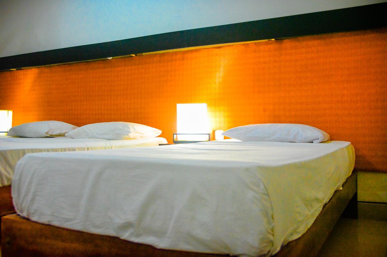 Rainbow Beach Hotel Negombo Zewnętrze zdjęcie